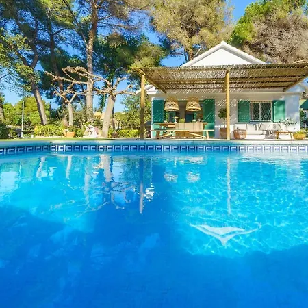 Villa By The Sea Lux House - Gran Piscina En Playa Fenals