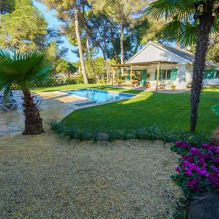 By The Sea Lux House - Gran Piscina En Playa Fenals Villa *