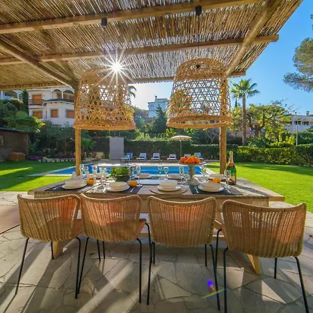 Вилла By The Sea Lux House - Gran Piscina En Playa Fenals